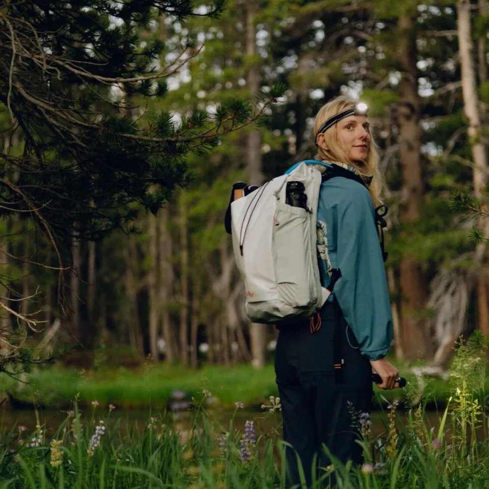 Outdoor 25L Backpack