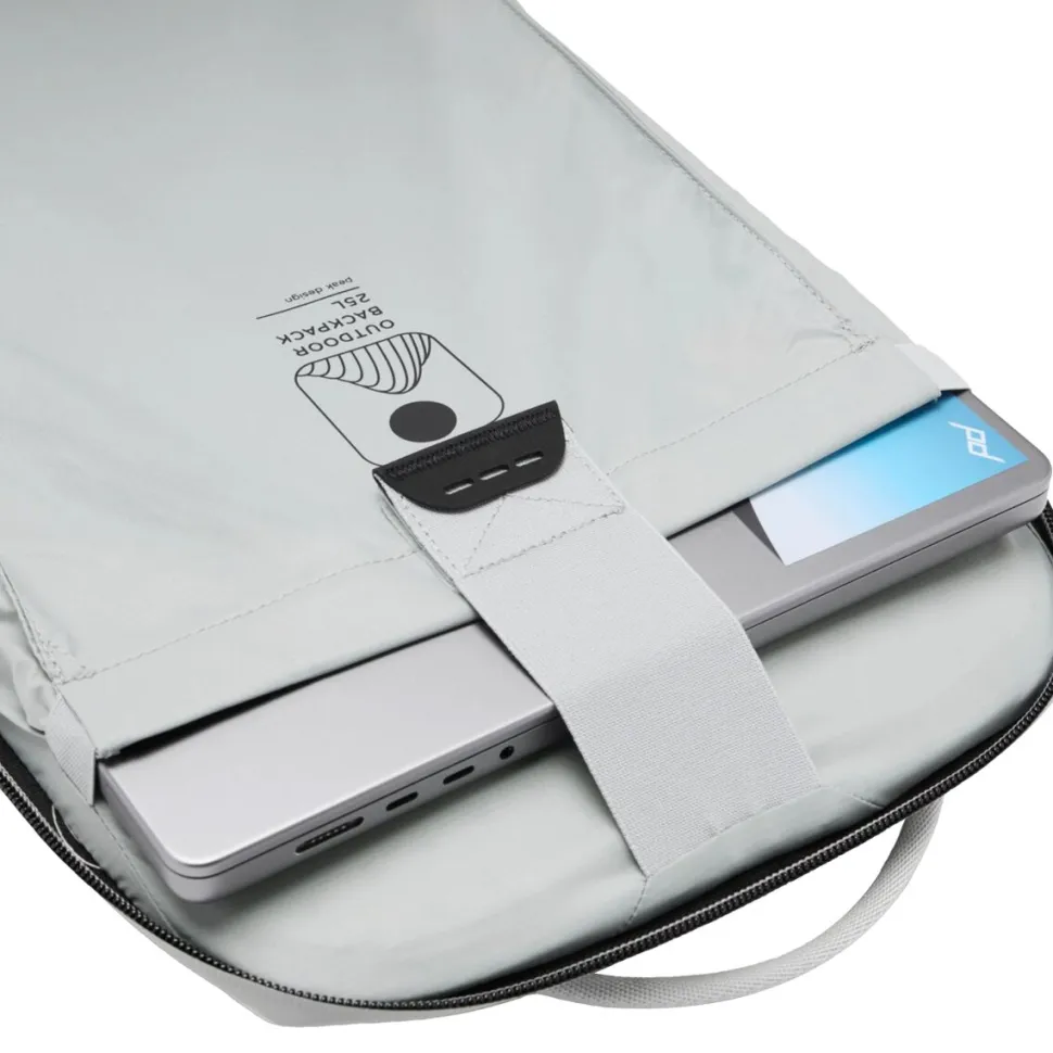 Outdoor 25L Backpack