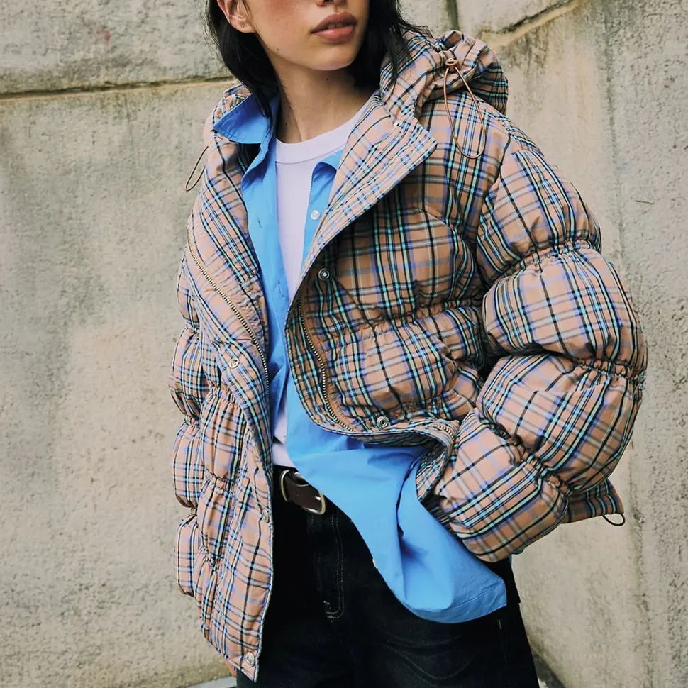 Party Of One Puffer Jacket - Women's