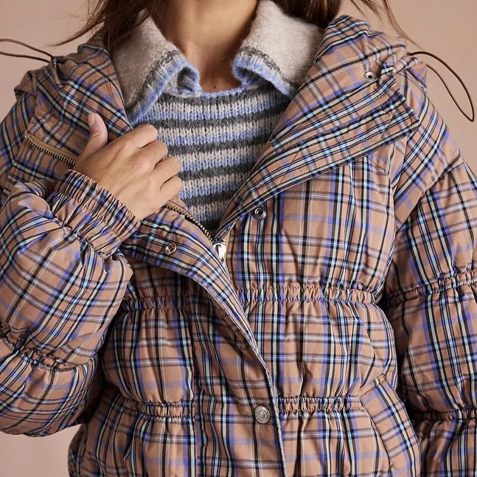 Party Of One Puffer Jacket - Women's