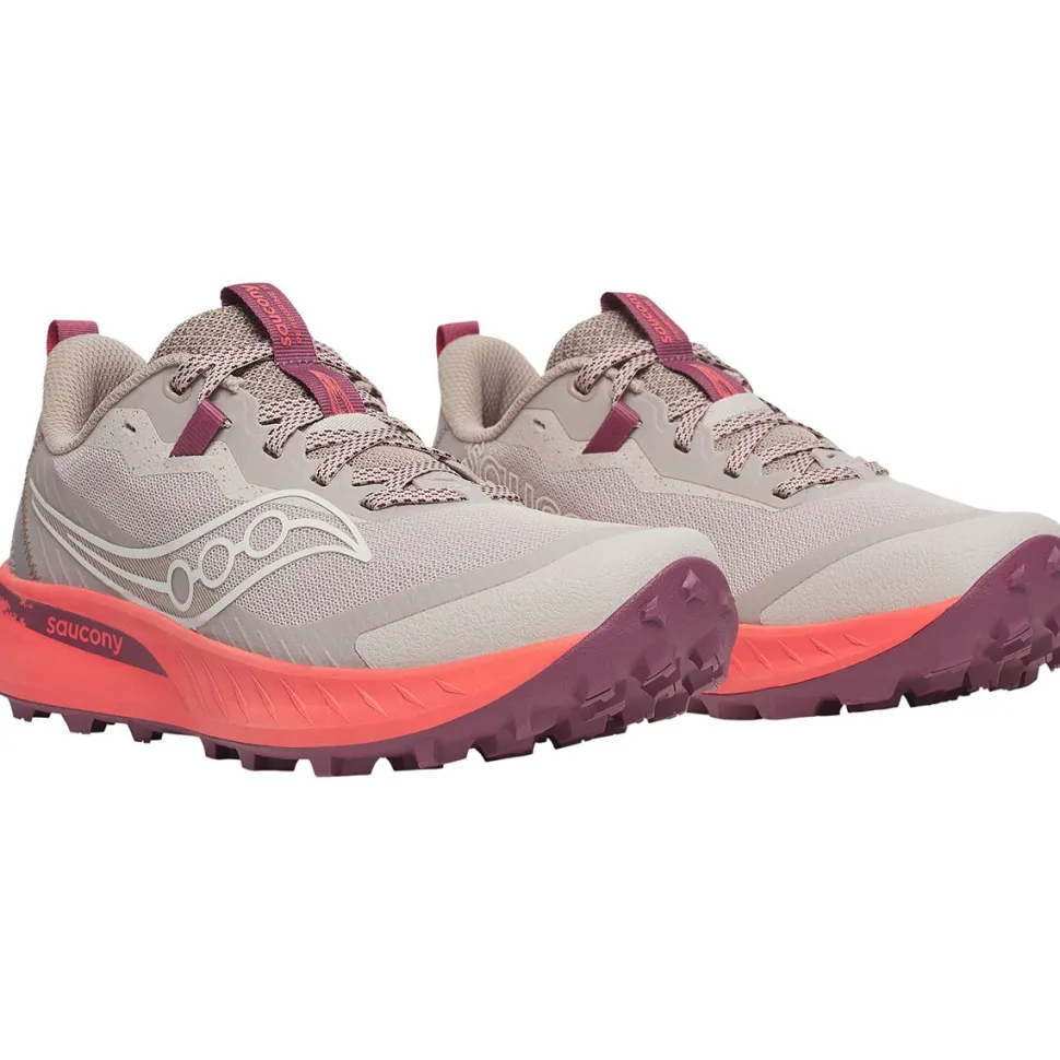 Peregrine 15 Running Shoe - Women's