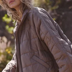 Pippa Packable Puffer Jacket - Women's