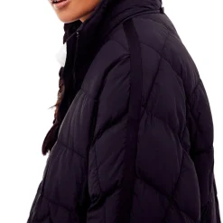 Pippa Packable Puffer Jacket - Women's