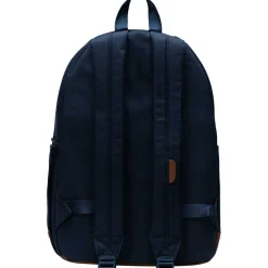 Pop Quiz 22L Backpack