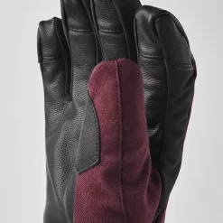 Powder Gauntlet Glove