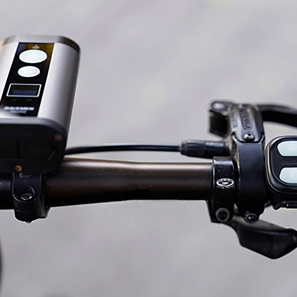PR2400 Headlight