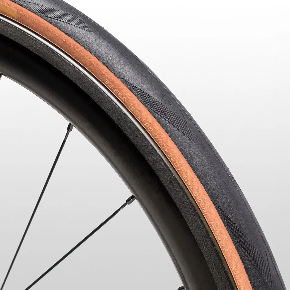 Pro One Addix Evolution Clincher Tire