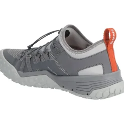 Pursuit Shoe