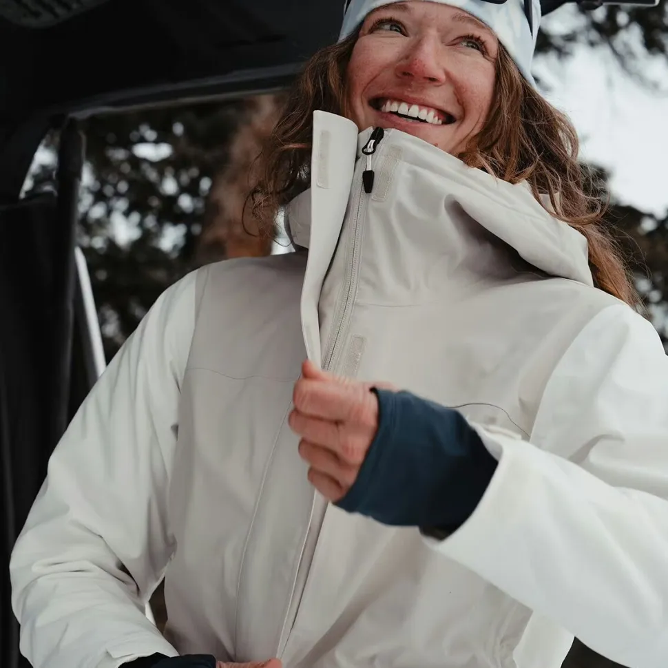 Refuge Insulated Jacket - Women's