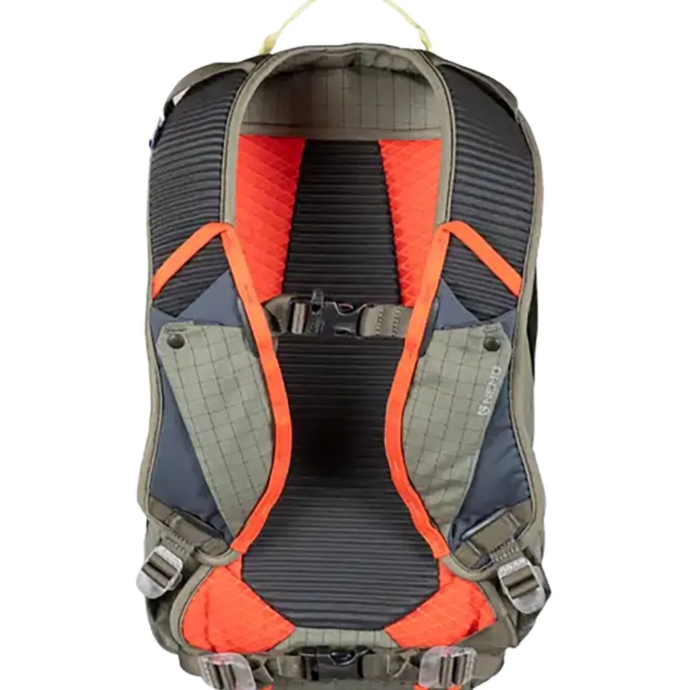 Resolve 15L Backpack