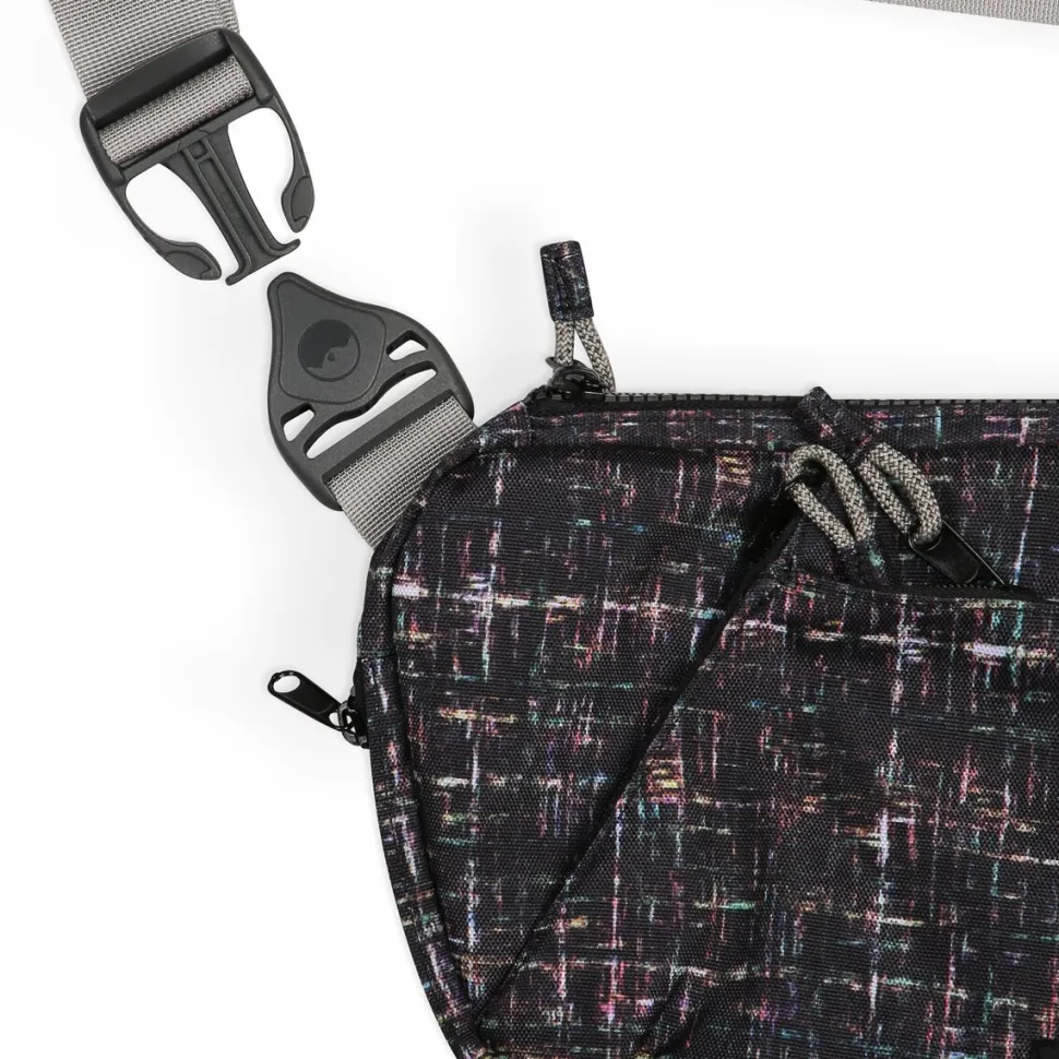 Roam Sling Bag