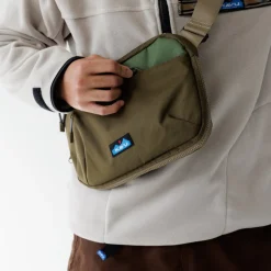 Roam Sling Bag