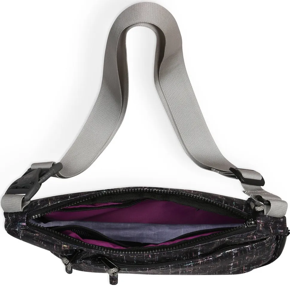 Roam Sling Bag
