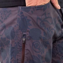 Savvy 11in Paisley Print Short - Women's