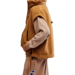 Scout It Out Vest - Women's