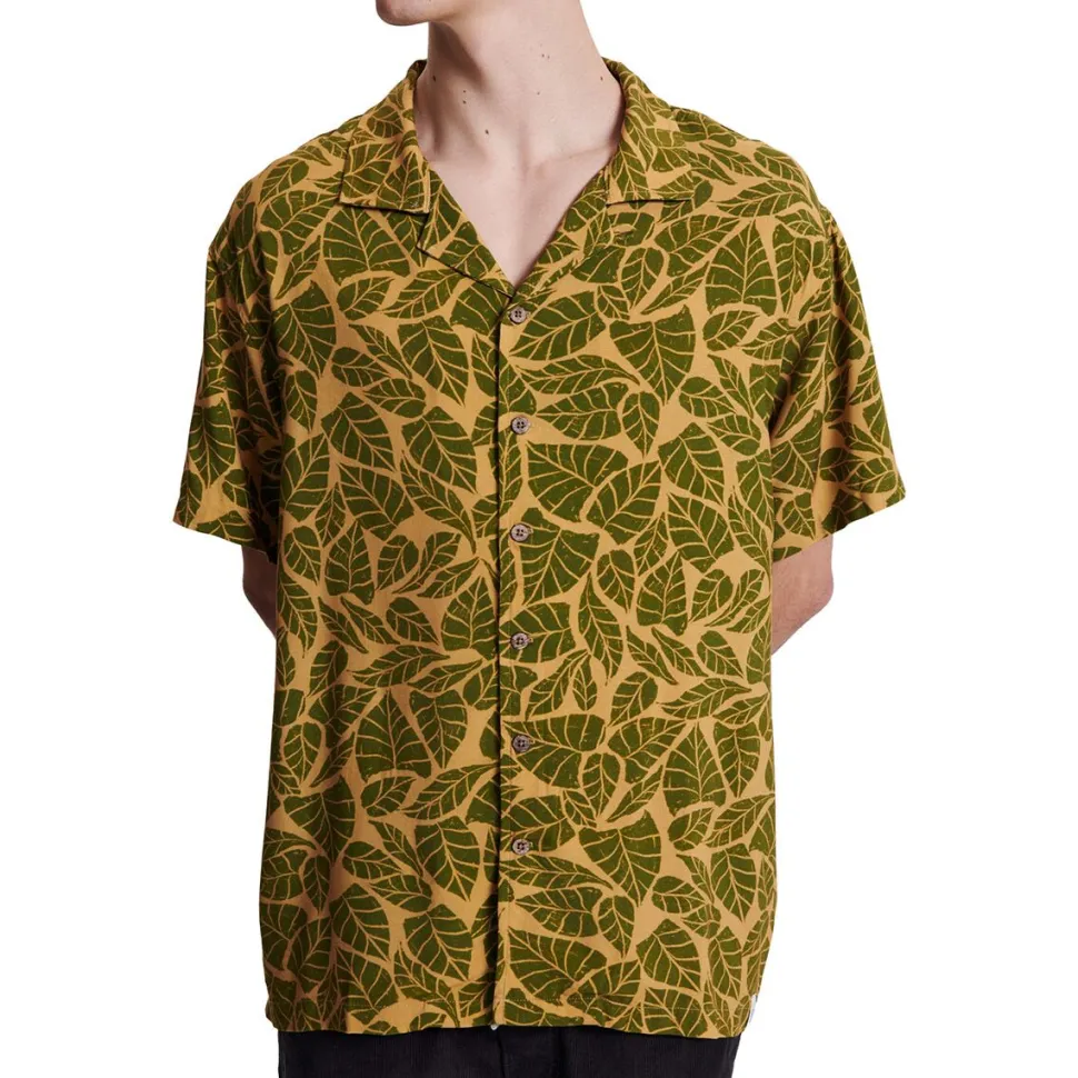 Scrub Short-Sleeve Resort Shirt - Men's