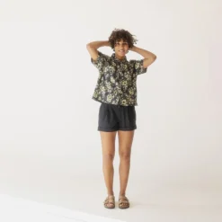 Sea La Vie Shirt - Women's