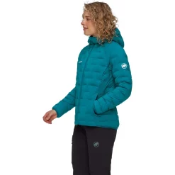 Sender IN Hooded Jacket - Women's