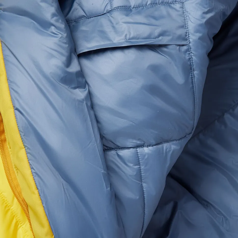 Shasta Sleeping Bag: 0F Synthetic - Women's