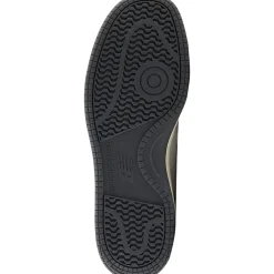 480 Shoe