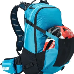 Shred 16L Backpack