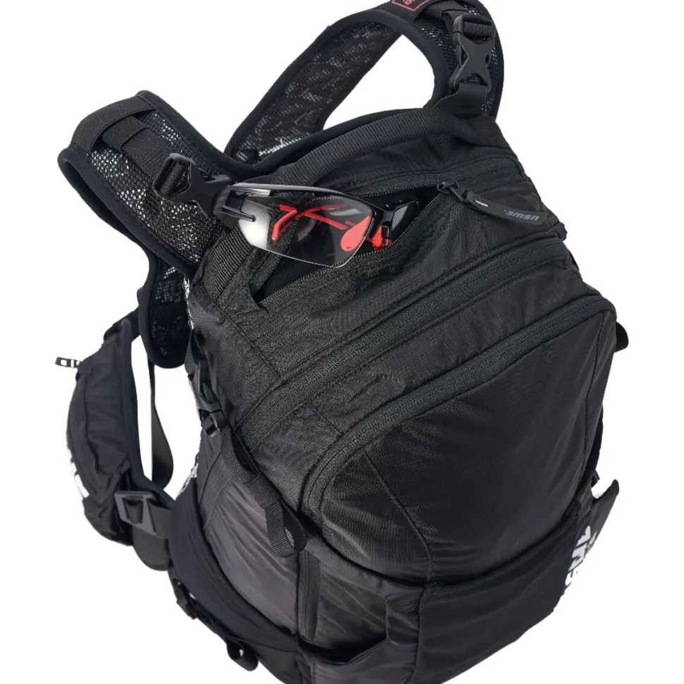 Shred 16L Backpack