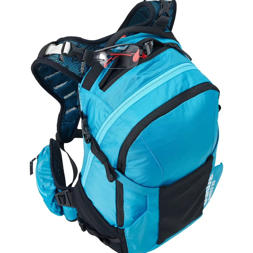 Shred 16L Backpack