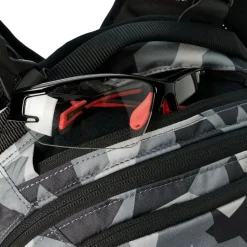 Shred 25L Backpack