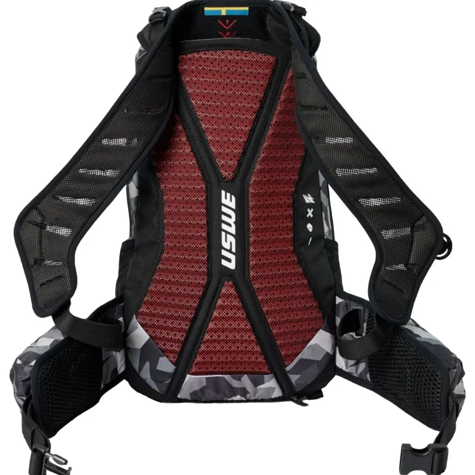 Shred 25L Backpack
