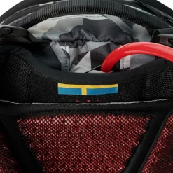 Shred 25L Backpack