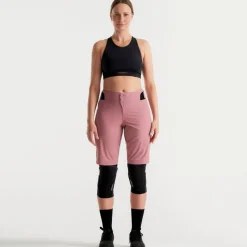 Signature Tech Short - Women's