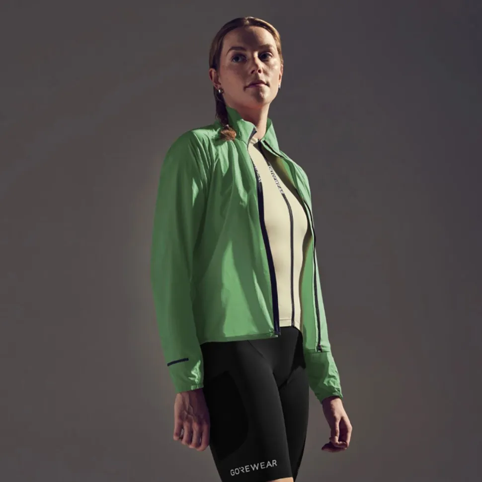 SPINSHIFT Windbreaker - Women's