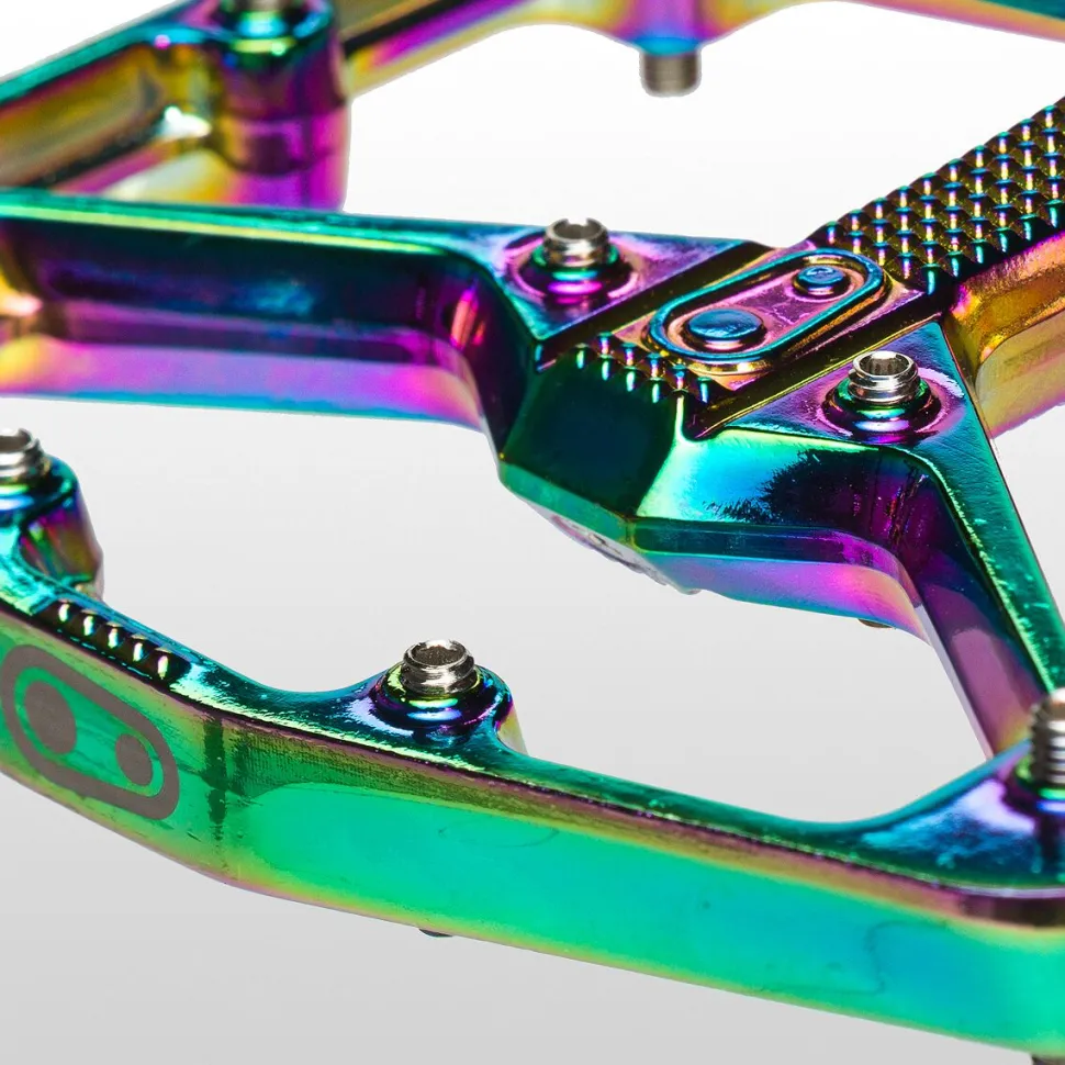 Stamp 7 Exclusive Pedals