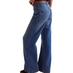 Stride Jean - Women's