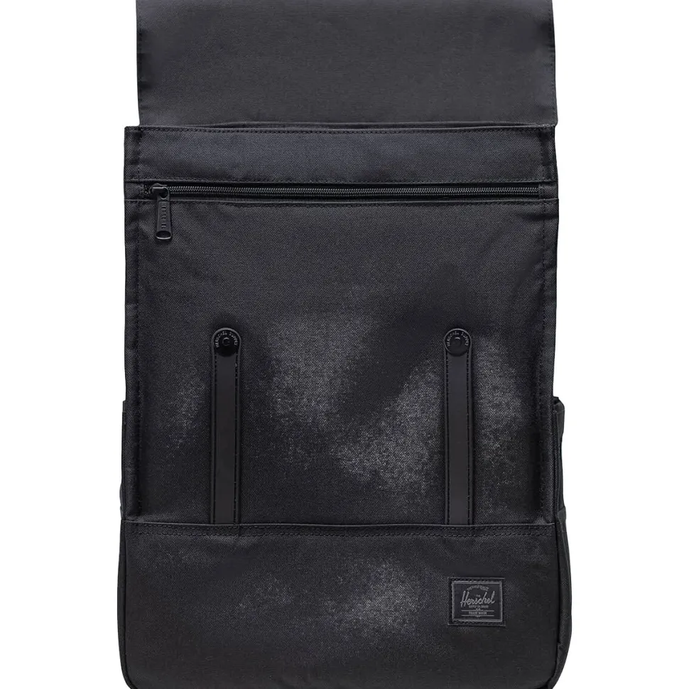 Survey 17.5L Backpack