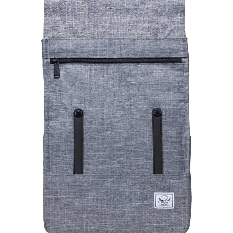 Survey 17.5L Backpack