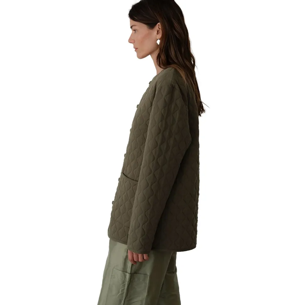 The Quilted Loop Jacket - Women's