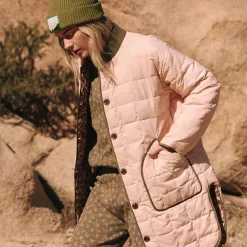 The Reversible Down Treeline Puffer - Women's