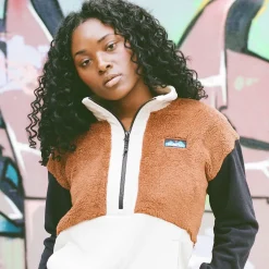 Timber Lane Pullover - Women's