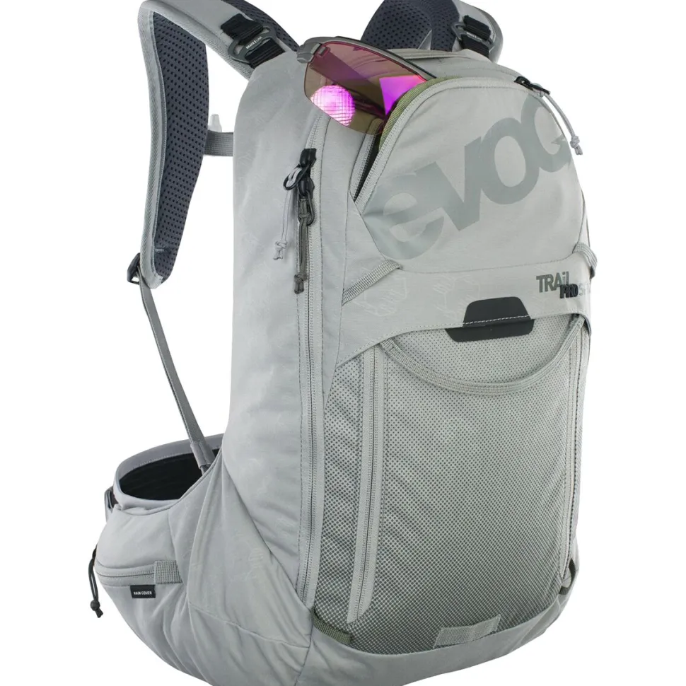 Trail Pro SF 12L Protector Backpack