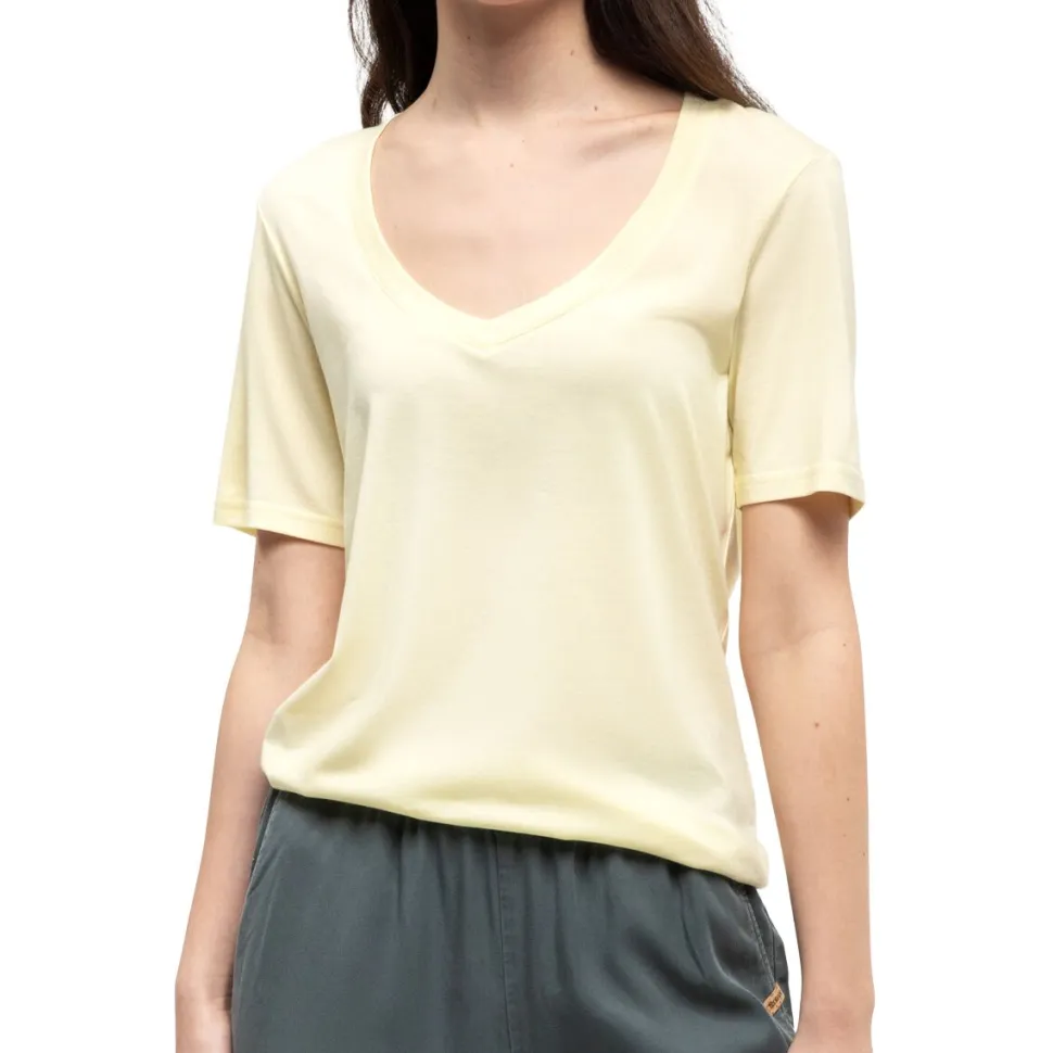 TreeBlend V-Neck T-Shirt - Women's