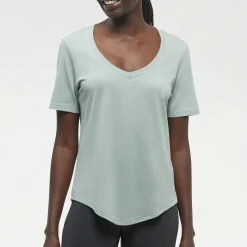TreeBlend V-Neck T-Shirt - Women's