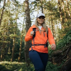 Ultima Softshell Hooded Jacket - Women's