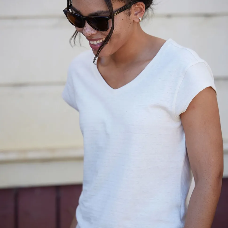 Vacationer V-Neck Short-Sleeve Shirt - Women's