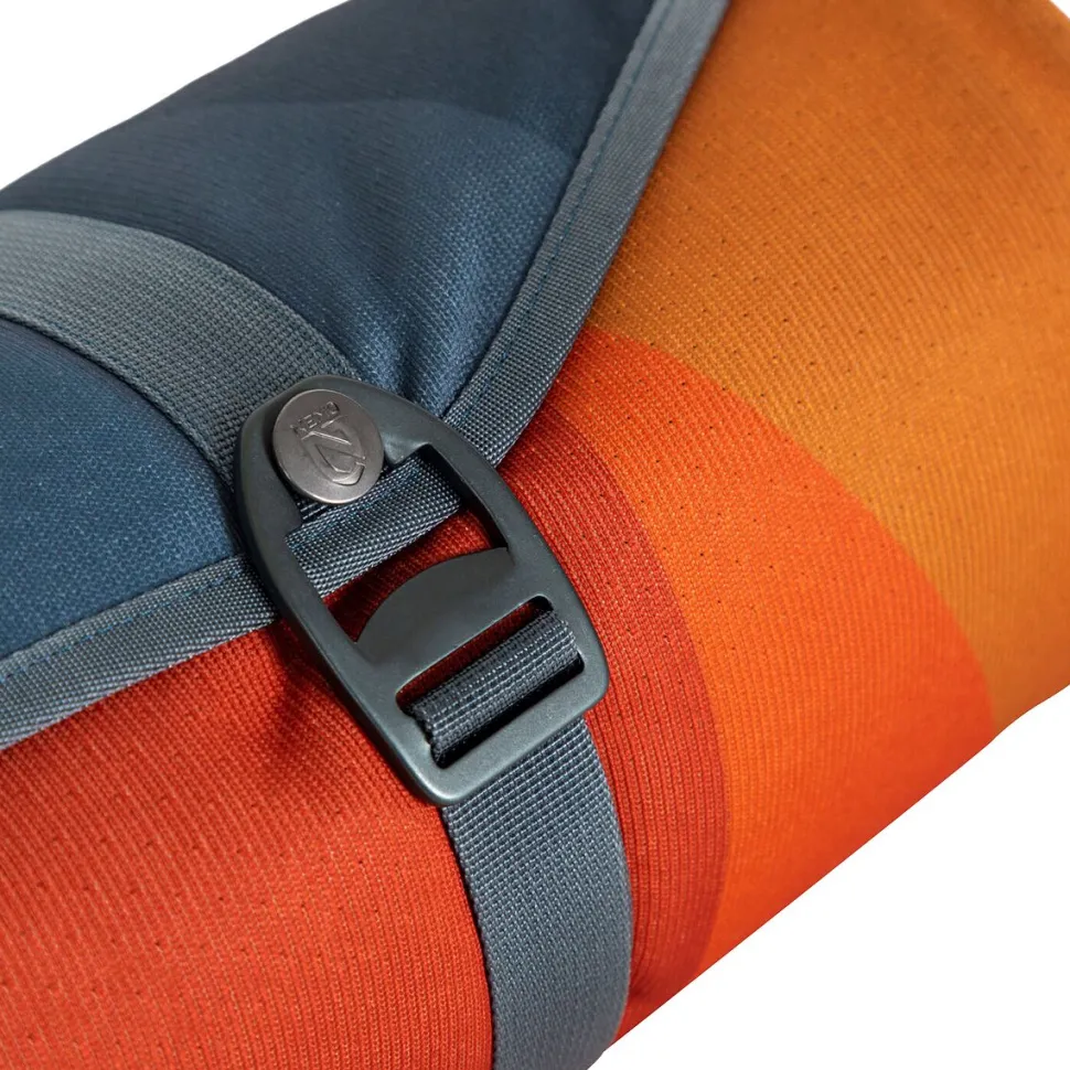 Victory Patio Blanket
