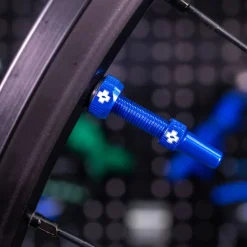V2 Tubeless Valve Kit