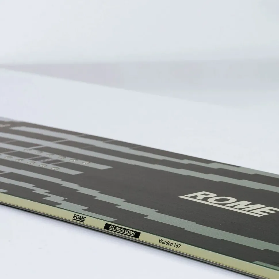 Warden Snowboard - 2026
