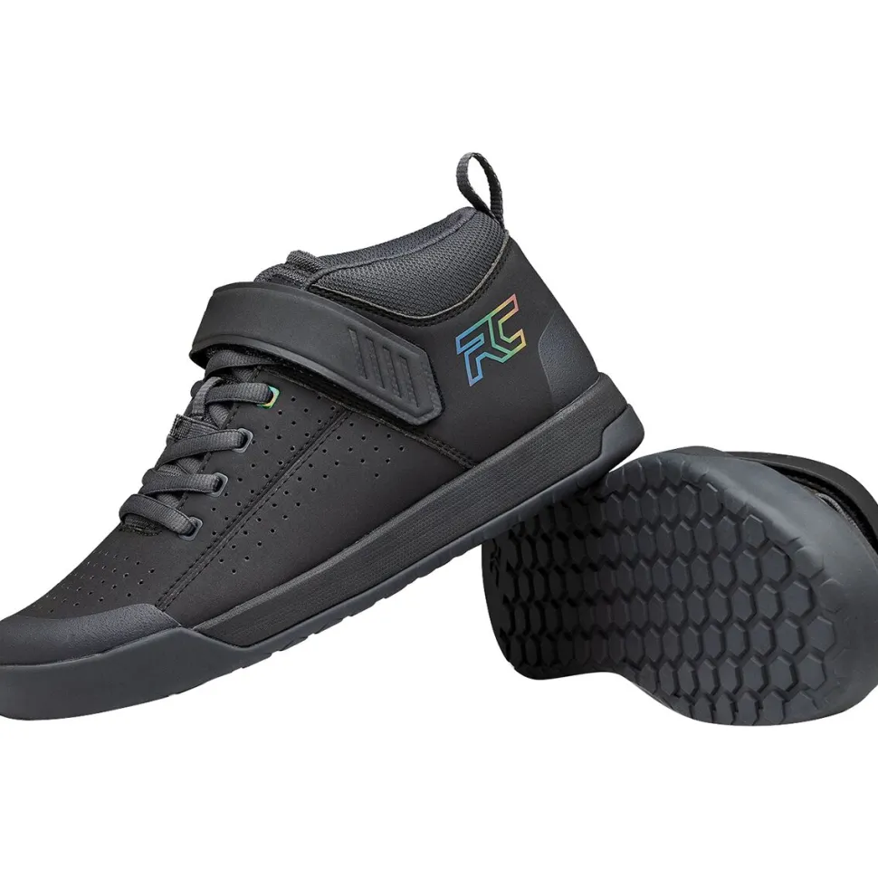 Wildcat Shoe - Women's