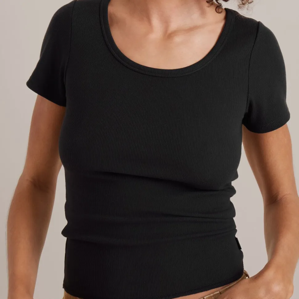 Wind Worn T-Shirt - Women's