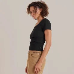 Wind Worn T-Shirt - Women's